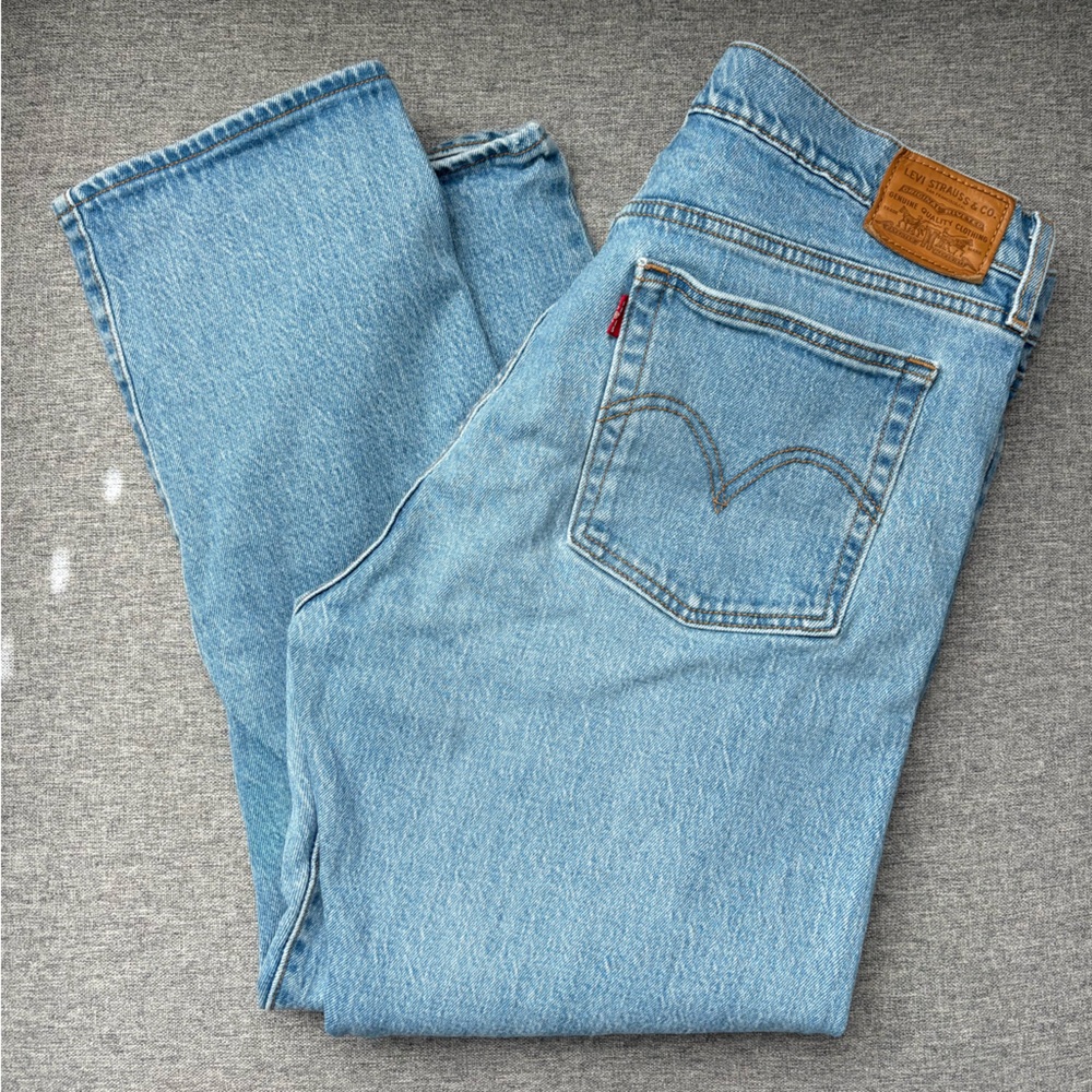 Levi’s Wedgie Straight jeans